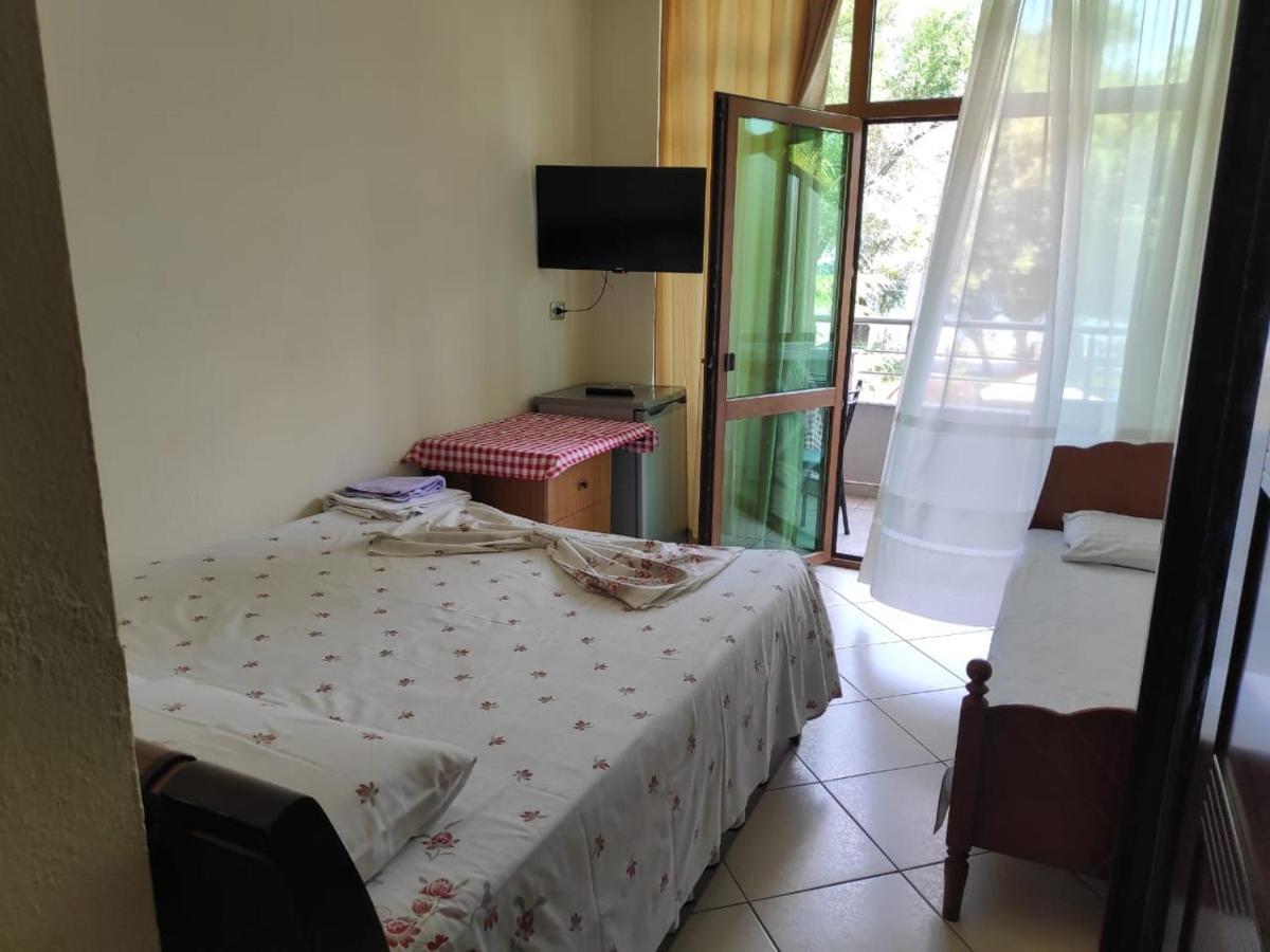 Vila Vadeha Pogradec Exteriér fotografie