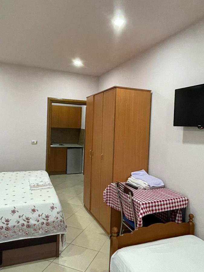 Vila Vadeha Pogradec Exteriér fotografie