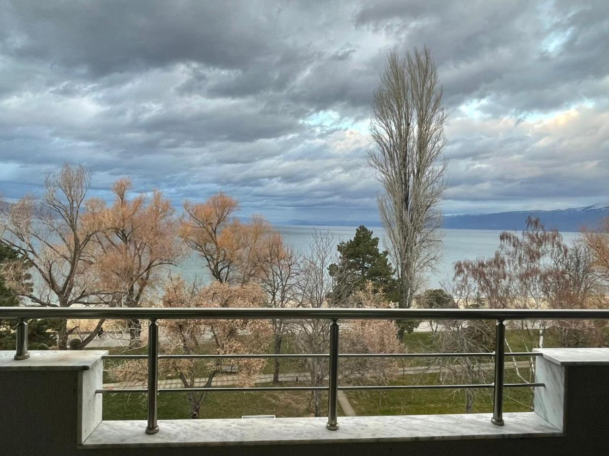Vila Vadeha Pogradec Exteriér fotografie